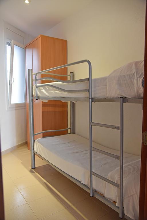 Apartamentos Ar Dosjoimi Lloret de Mar Dış mekan fotoğraf