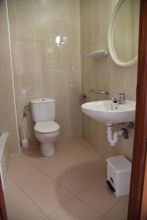 Apartamentos Ar Dosjoimi Lloret de Mar Dış mekan fotoğraf