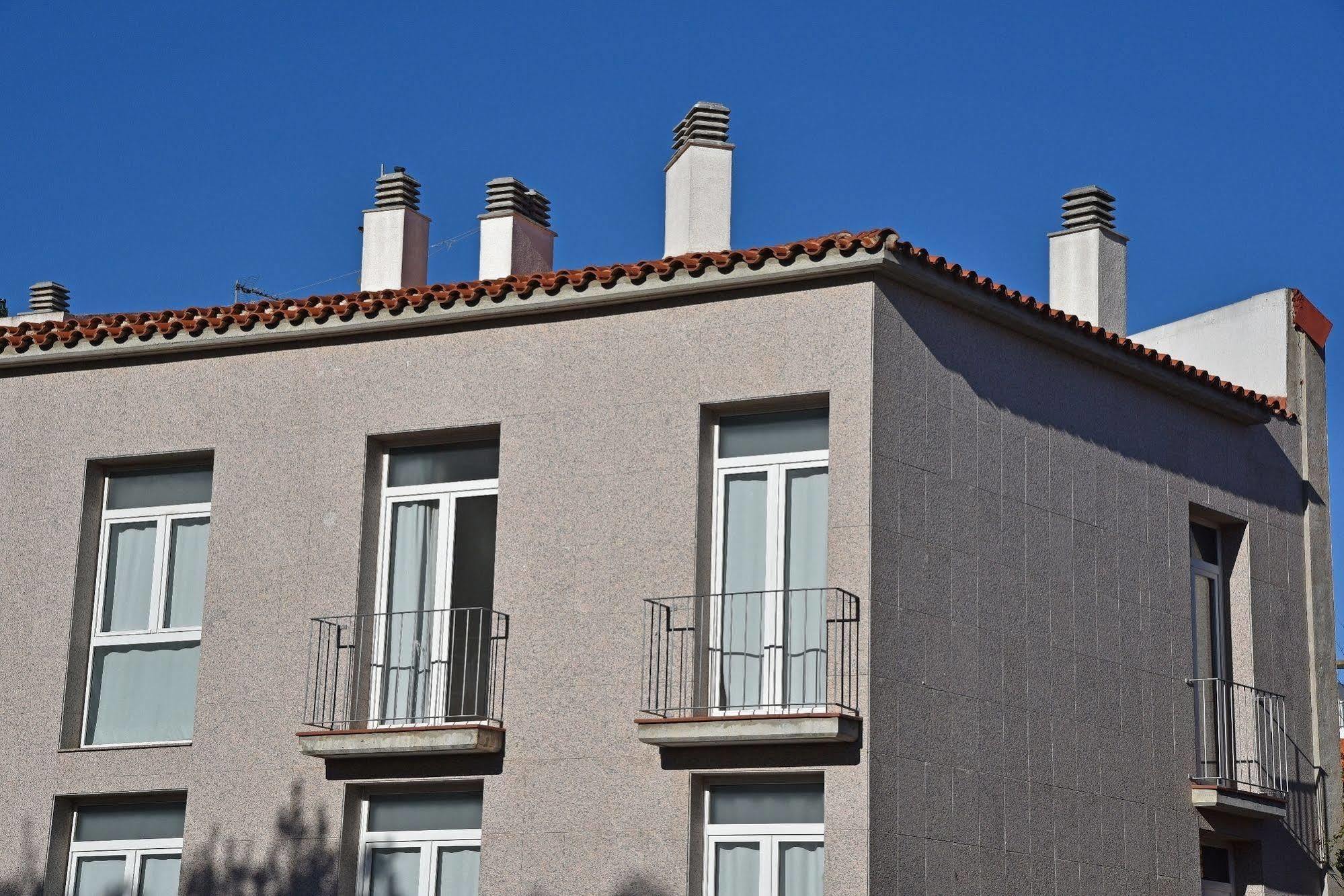 Apartamentos Ar Dosjoimi Lloret de Mar Dış mekan fotoğraf