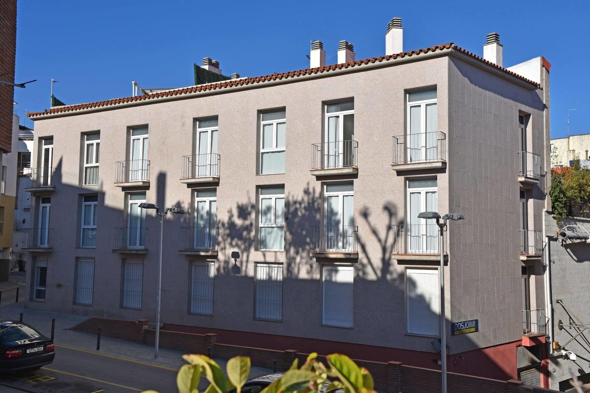 Apartamentos Ar Dosjoimi Lloret de Mar Dış mekan fotoğraf