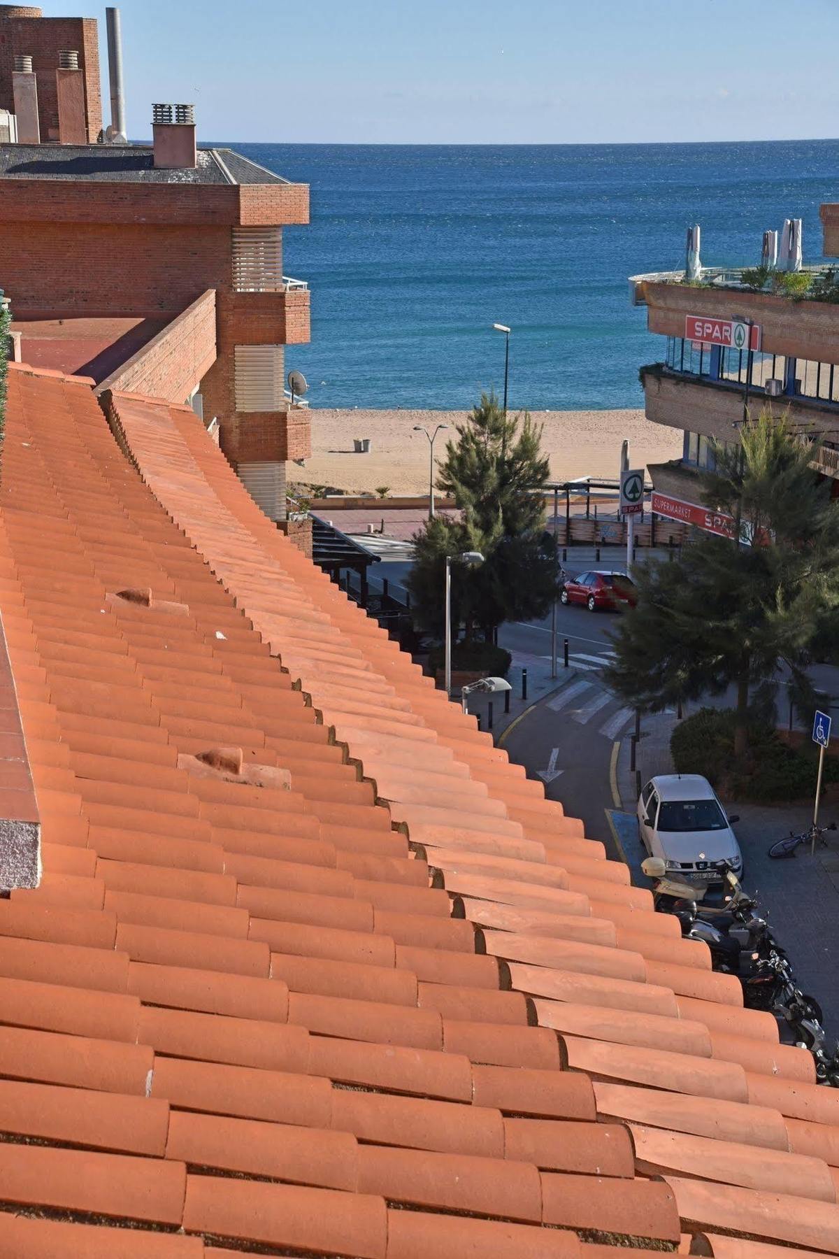 Apartamentos Ar Dosjoimi Lloret de Mar Dış mekan fotoğraf